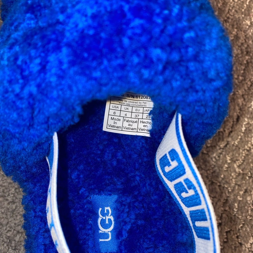 UGG slides